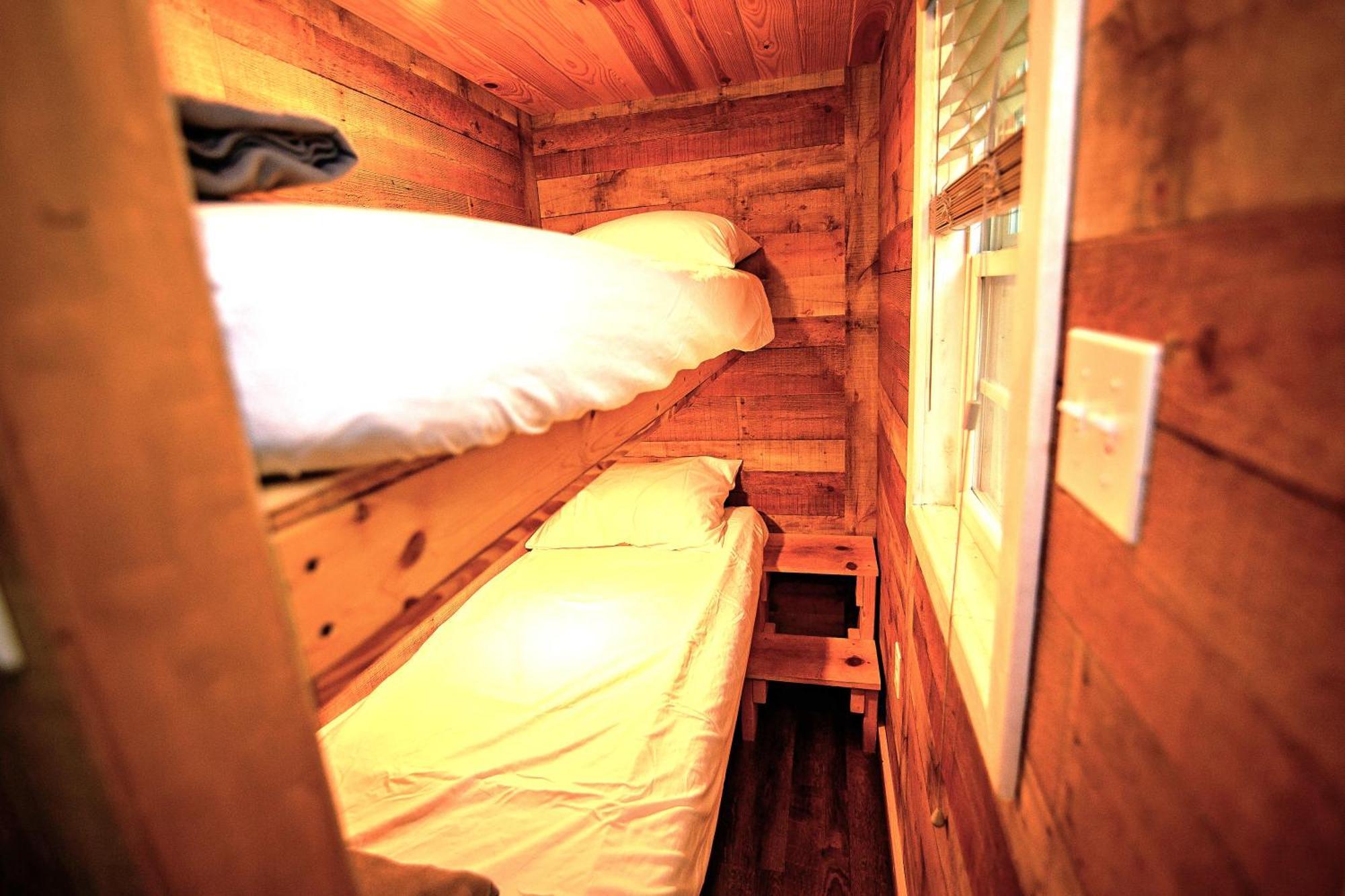 The Americana - Parker Creek Bend Cabins Murfreesboro Ngoại thất bức ảnh