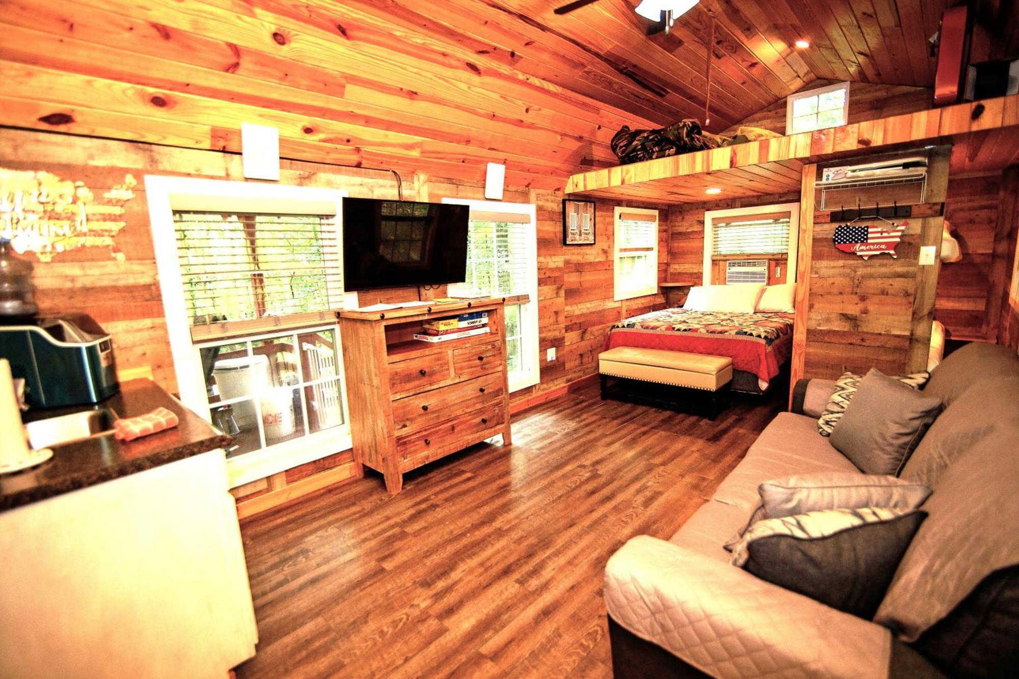The Americana - Parker Creek Bend Cabins Murfreesboro Ngoại thất bức ảnh